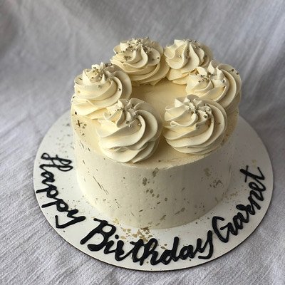 6-inch Mini Classic Celebration Cake (Serves 6-8)