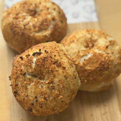 Sourdough Garlic & Herb Bagels 