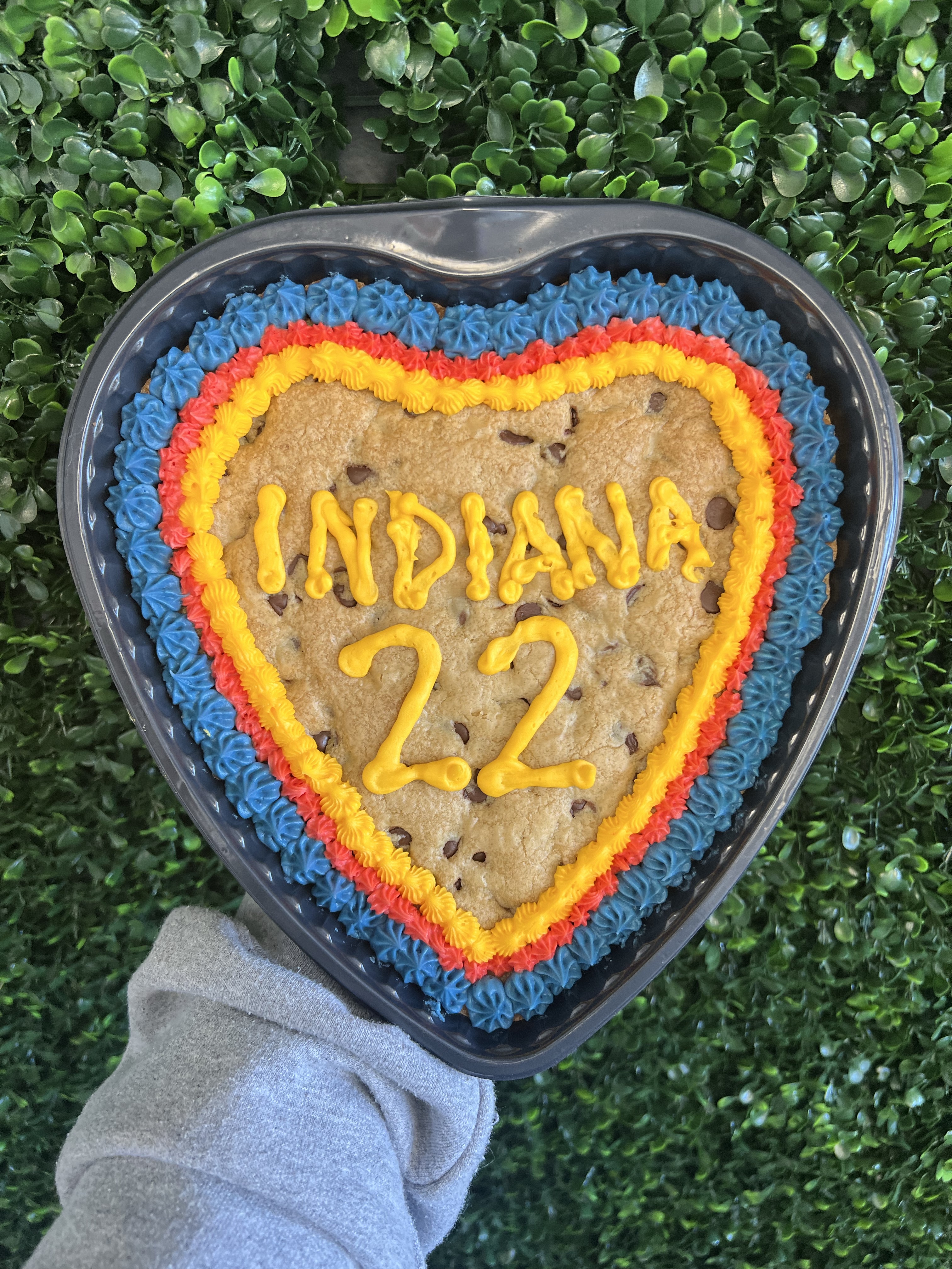 Heart Cookie Cake 