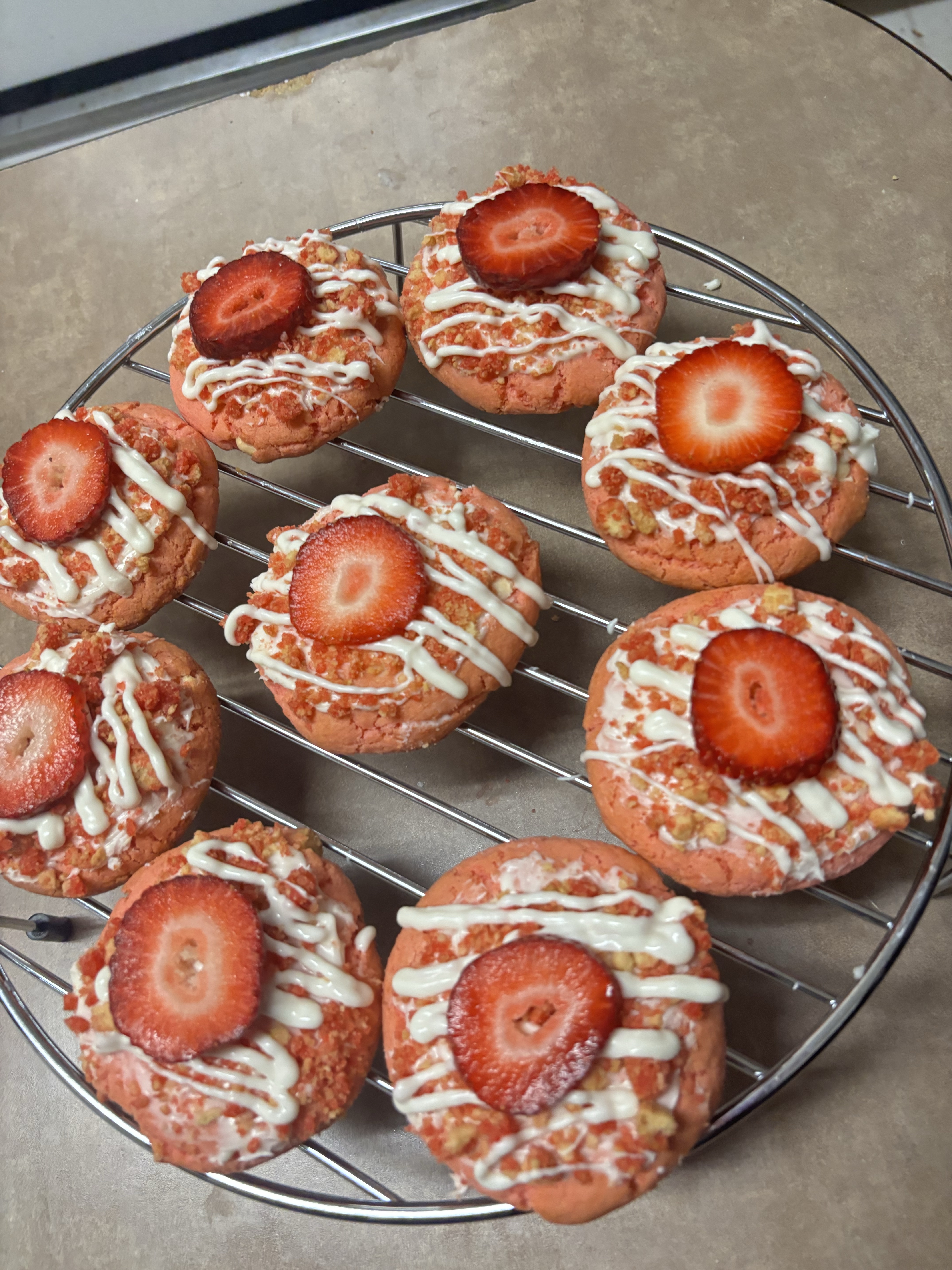 Strawberry Crunch Cookie