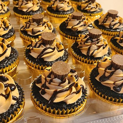 Dark Chocolate Peanut Butter Reese's Cupcakes- Standard Size