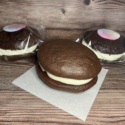 Dozen Regular Sized Chocolate Whoopie Pies With Marshmallow Buttercream 