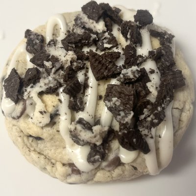 White Chocolate & Oreo Cookies 