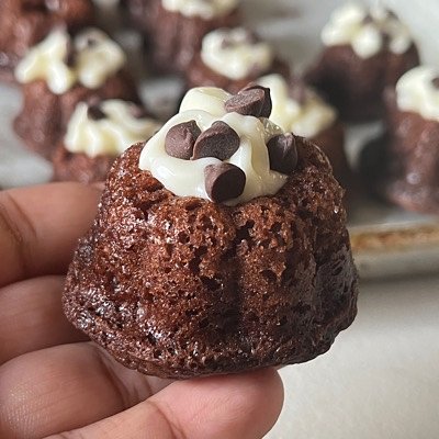 Baby Bundts: Order minimum is 48 cakes  Flavors available: Ube, Chocolate, Lemon, Strawberry-Guava, & Cookie Butter. 