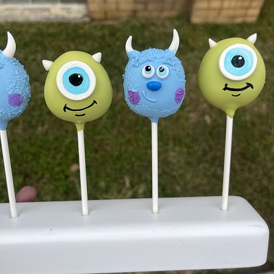 1 Dz Cake Pops