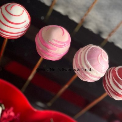 Cake Pops Basic Dozen