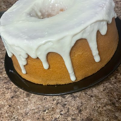 7-Up Pound Cake