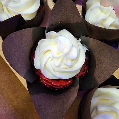 Red Velvet Cheesecake 