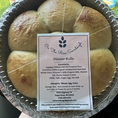 Sourdough Dinner Rolls