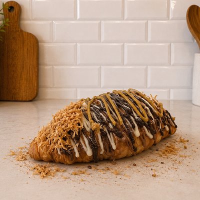 Dubai Chocolate Croissant 