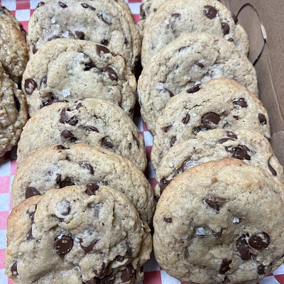 Brown butter, chocolate chip sourdough cookies with flaky sea salt