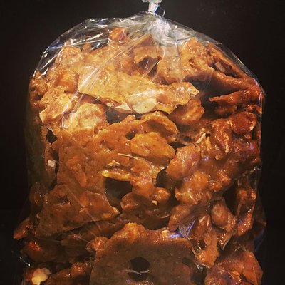 Peanut Brittle - 1/2 Lb.