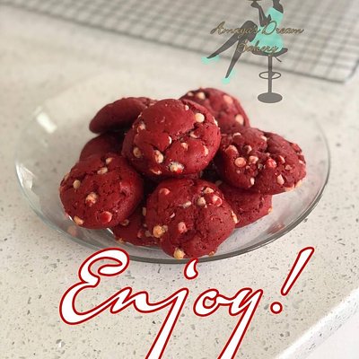 Red Velvet Cookies