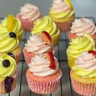 Cupcakes Gourmet Flavors  (1 Doz) 