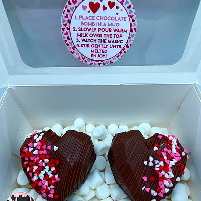 Heart Shape Hot Cocoa Bombs 