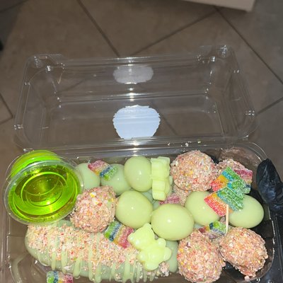 Candied Pickle & Grapes Combo