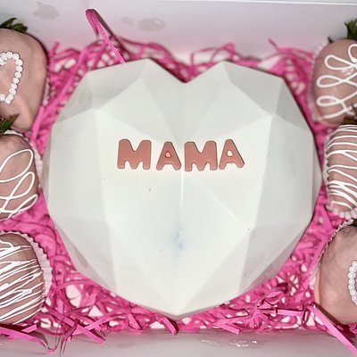Breakable Heart & Chocolate Covered Strawberry Box