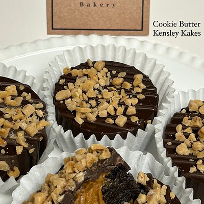 Cookie Butter Kensley Kakes 