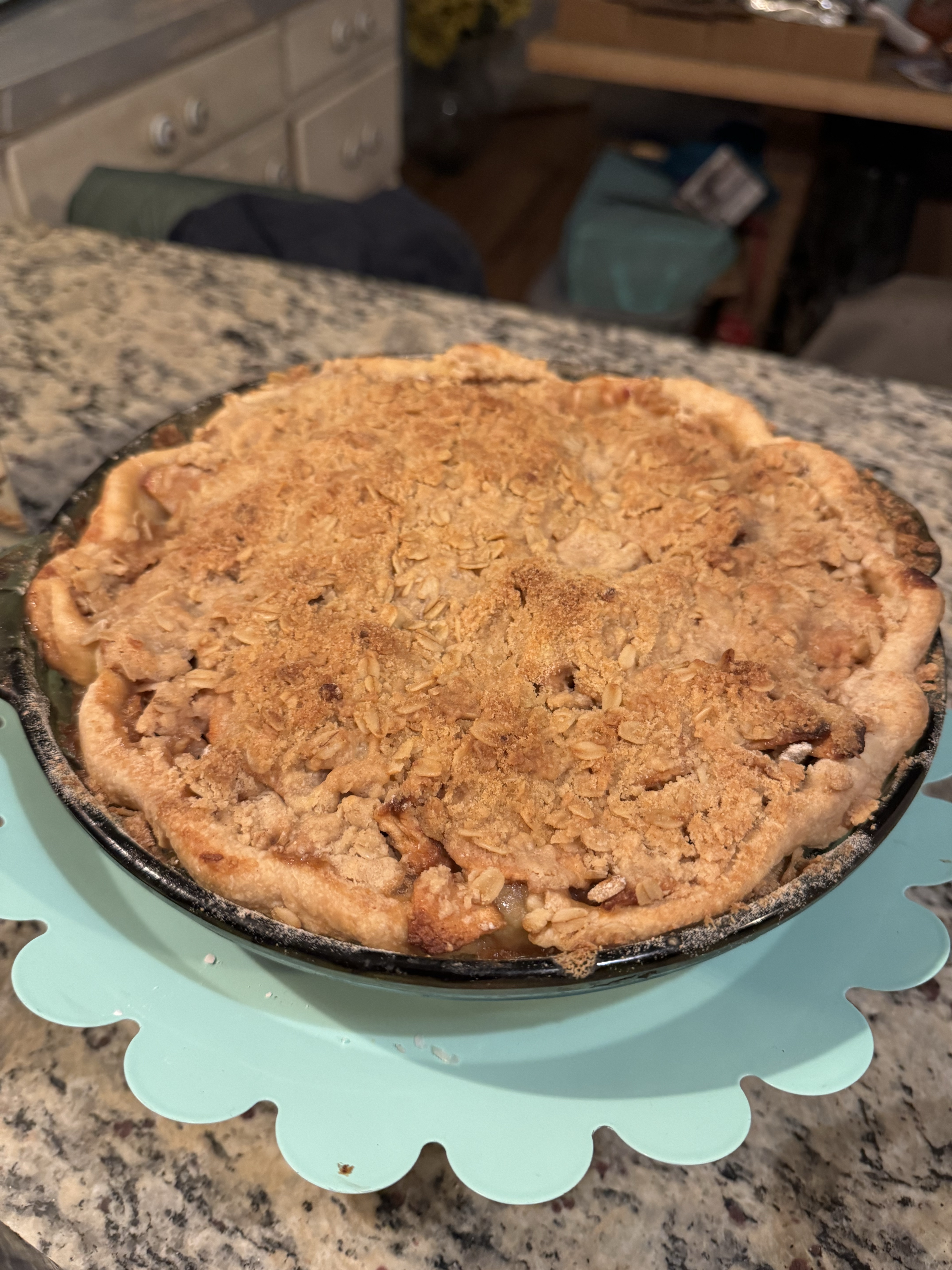Signature Apple Crumb Pie 