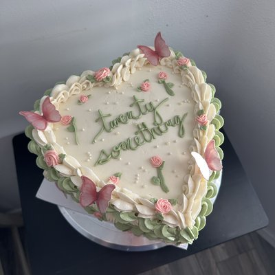 8” Heart Cake