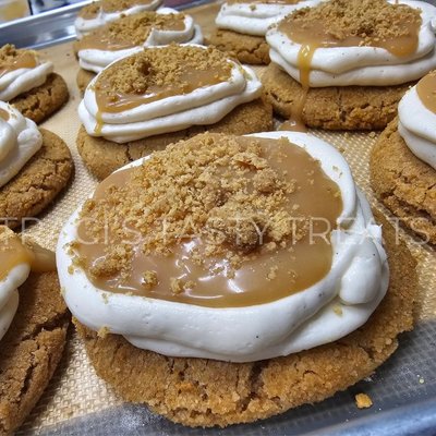 Caramel Cheesecake Cookie