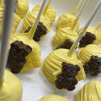 Custom Cake Pops 