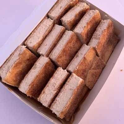 12 Slices Of Churro Cheesecake