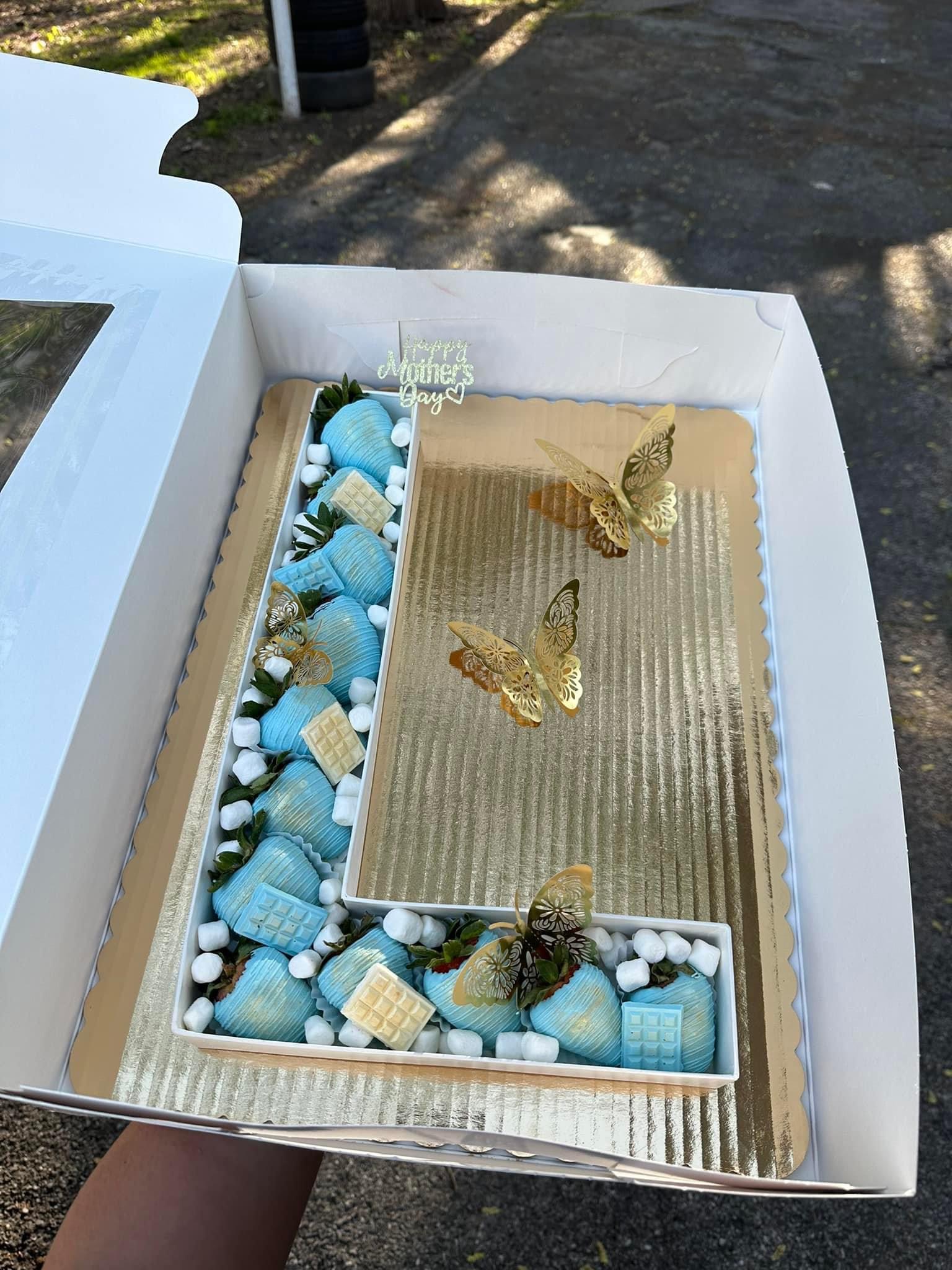 Large Letter Strawberry Box