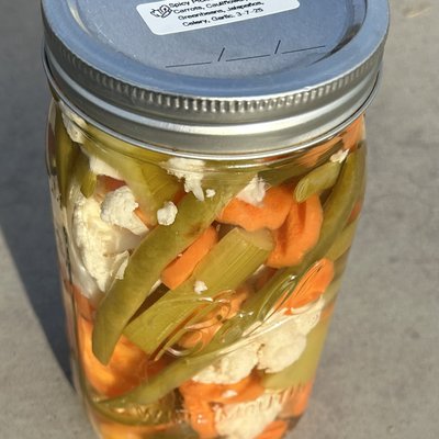 Spicy Pickled Veggies- Quart