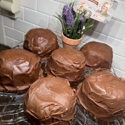 Mini Old Fashion Chocolate Pound Cakes with Fudge Icing (5)