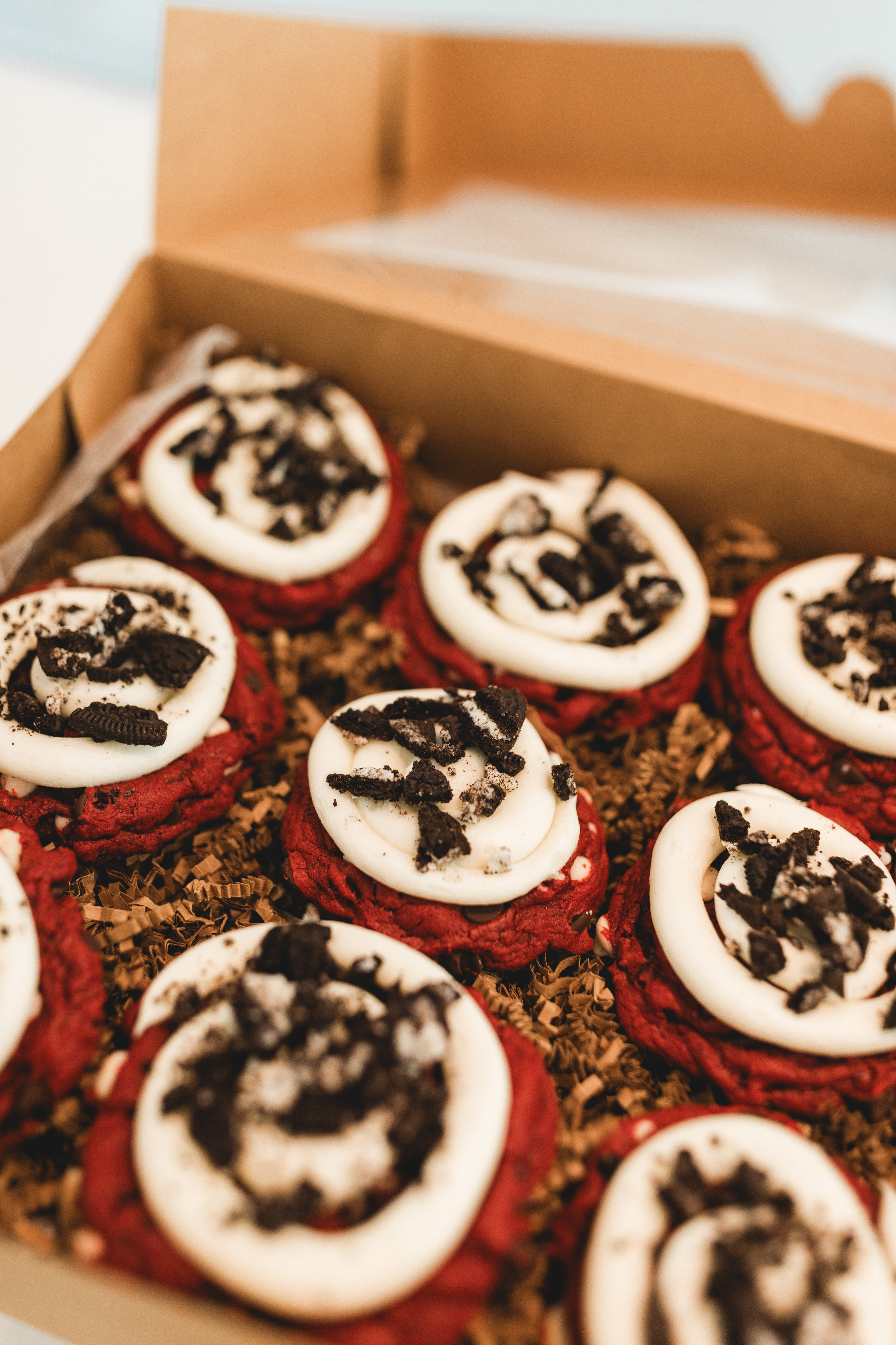 Red Velvet Oreo Chip Cheesecake 