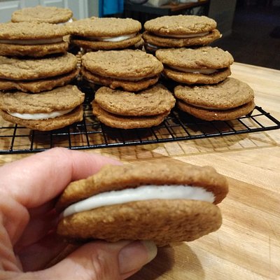 Oatmeal Creme Pies