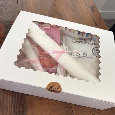 Cake Pop Creation Box-Pick Up 2/11