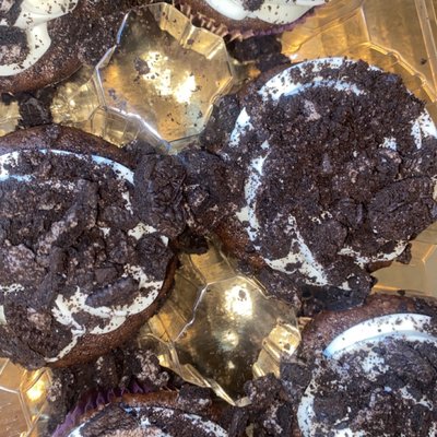 Half Dozen Speciality Kupkakes 