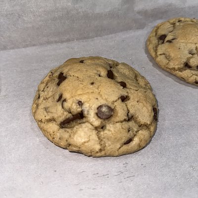 Chocolate chip cookie 