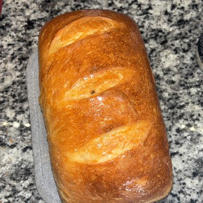Plain sourdough sandwich loaf