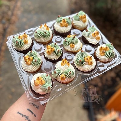 Pumpkin Cupcakes 