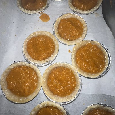 Mini Sweet Potato Pies (12)