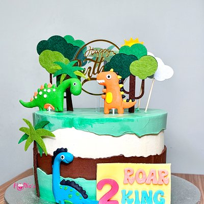 Dinosaur Cake 