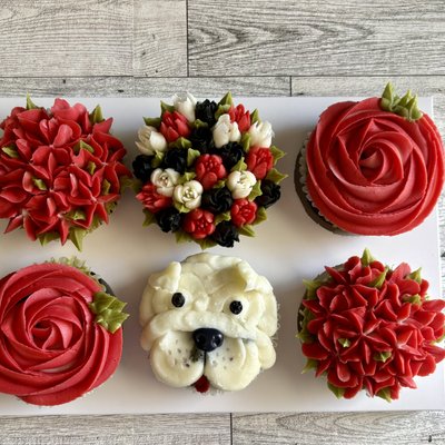 Dozen Game Day Blooms