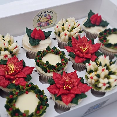 24 Mini Christmas Themed Cupcakes