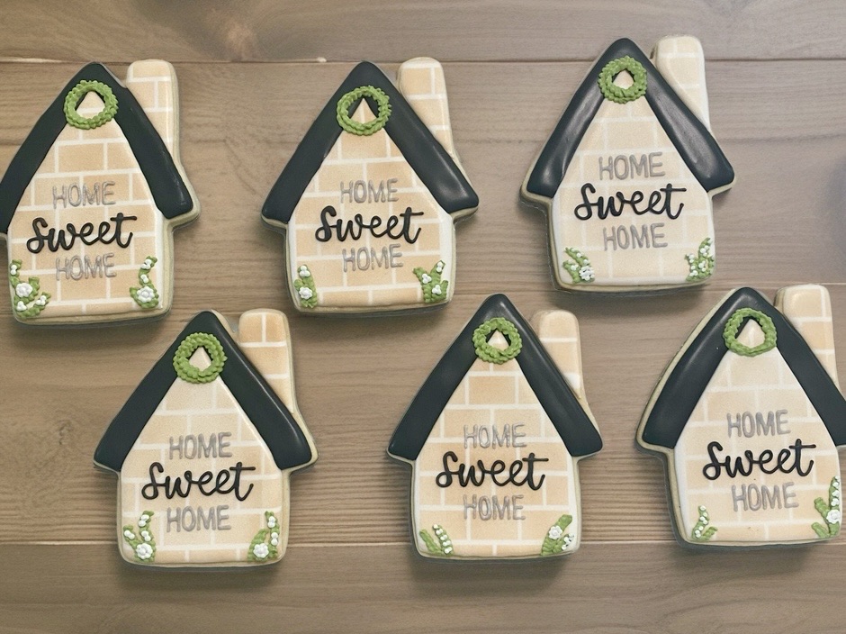 Customized Royal Icing Sugar Cookies 👑