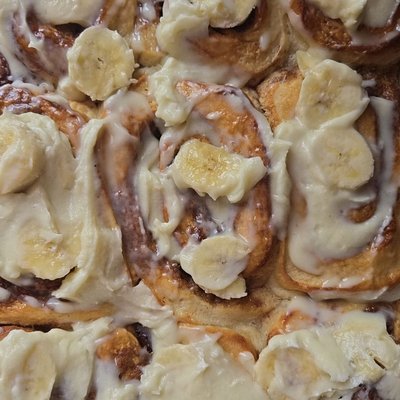 Banana Cream Rolls (12 Rolls)