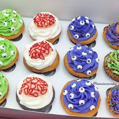 Halloween Themed Cupcakes 