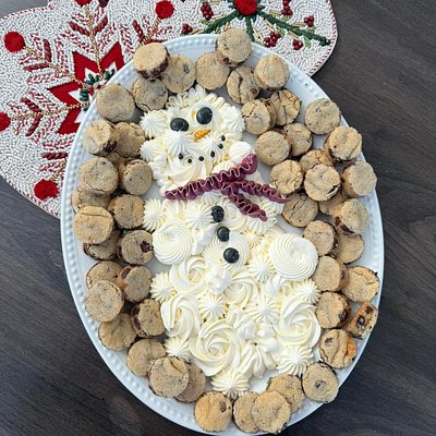 Christmas Cookie Charcuterie Boards