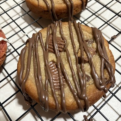 Peanut Butter With Reese Cup Chunks