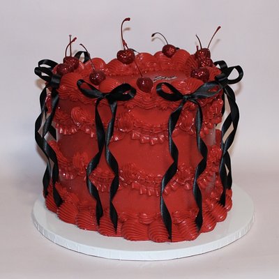 8 in. (3) Layer (Heart Shaped)