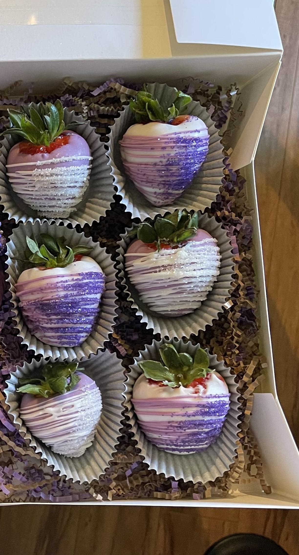 6 Chocolate Covered Strawberries 
