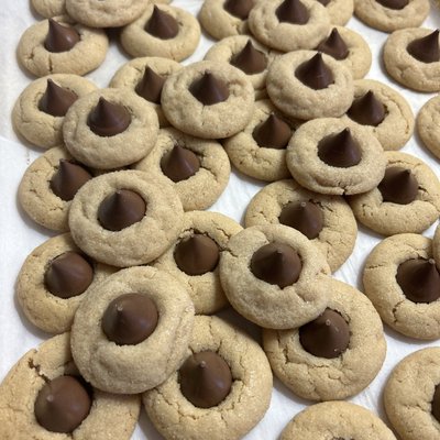 Standard Cookies by the Dozen 