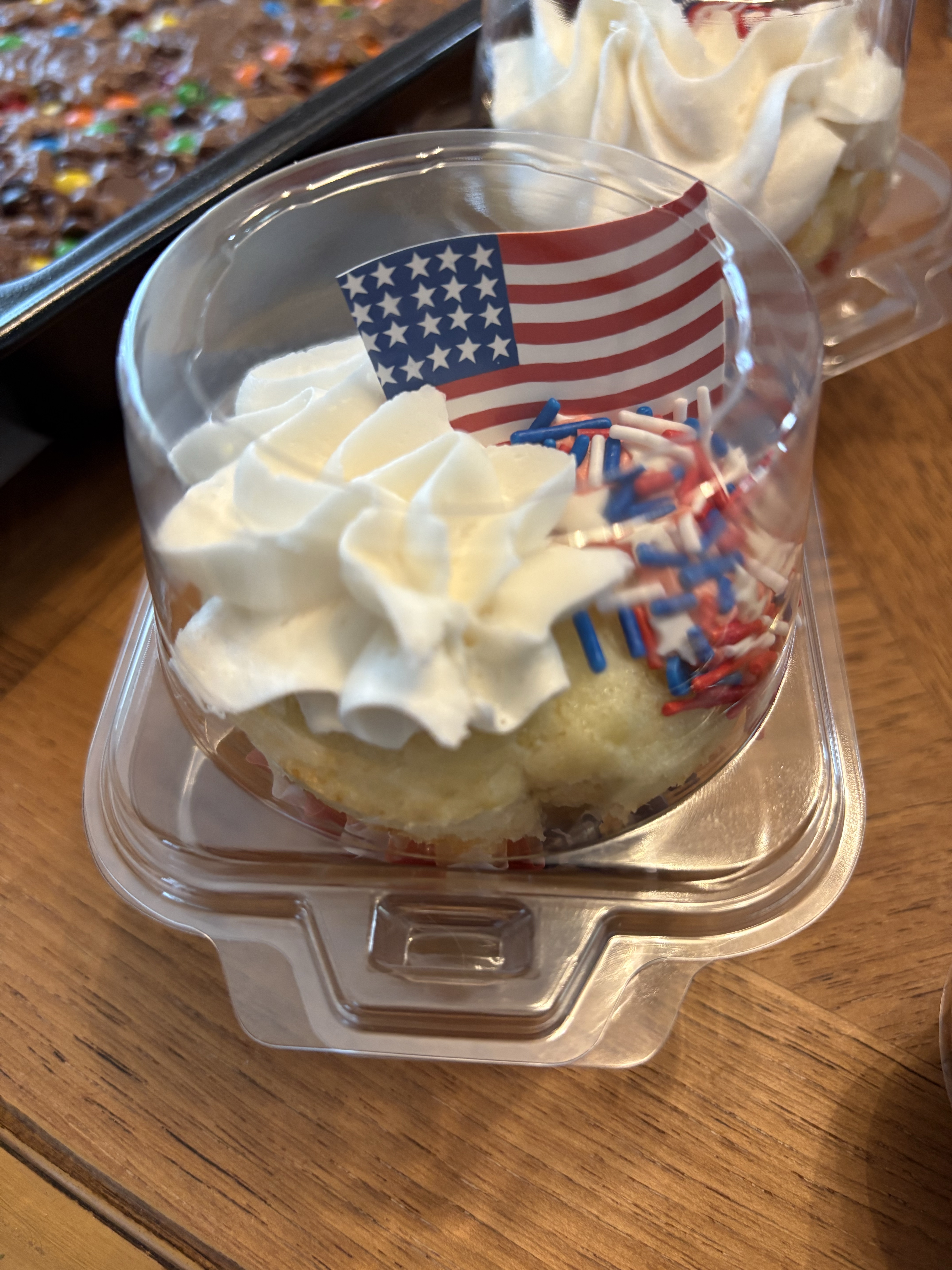 Cupcakes (Flowers Or Special Decor)